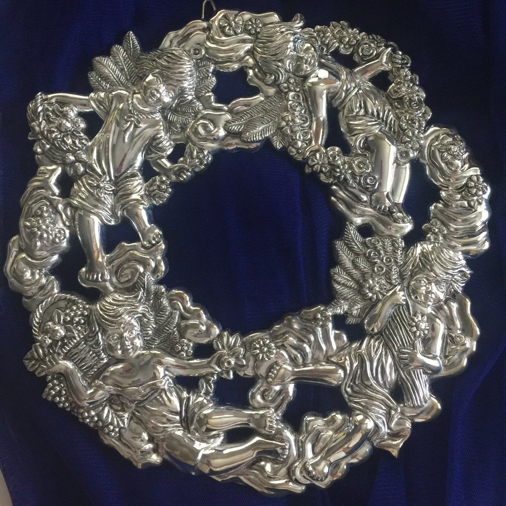 Angel Trivet With Hanging Loop